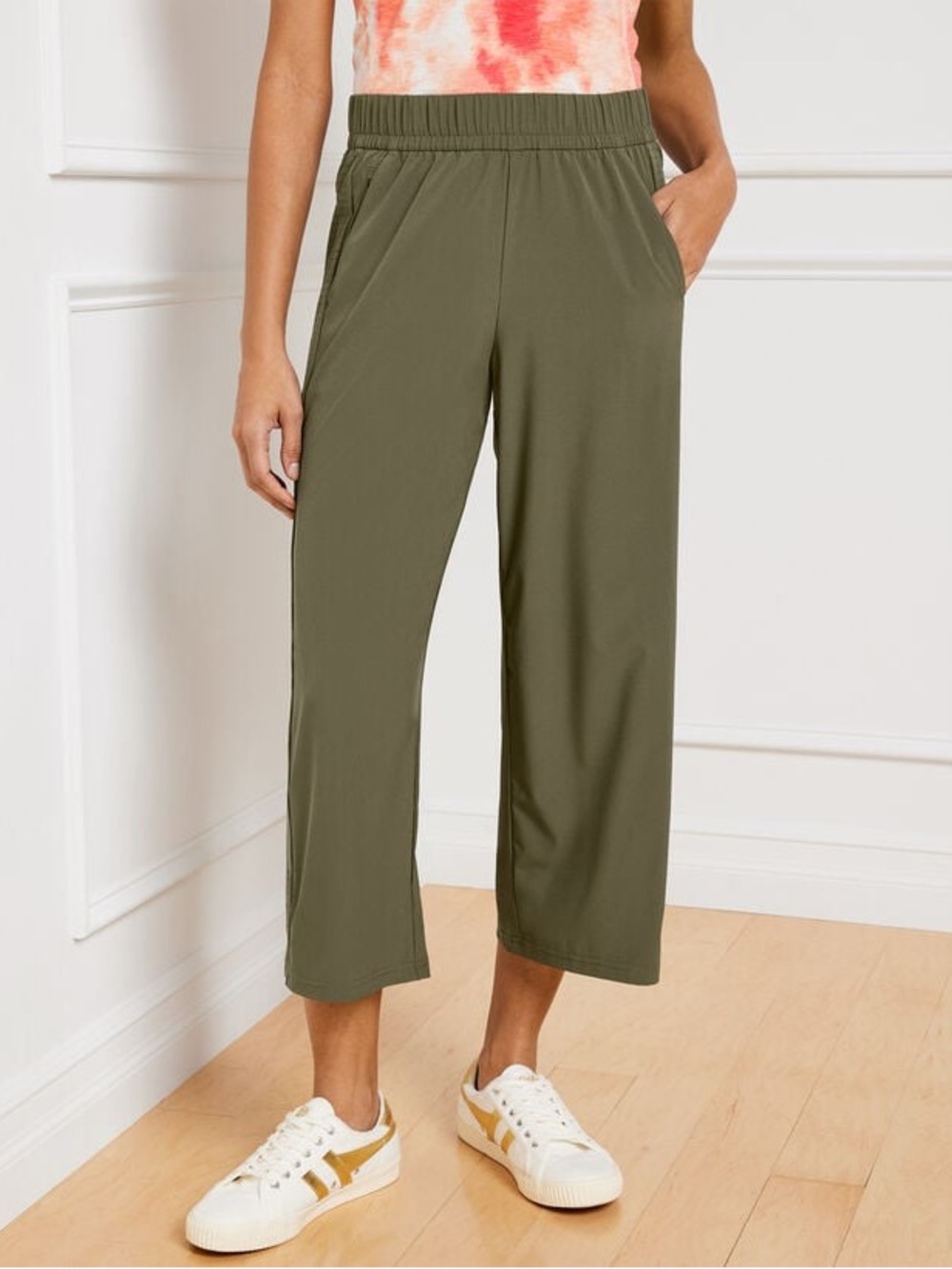 NWT T by Talbots Lightweight Stretch Wide Leg Crops in Olive Green Size XLP